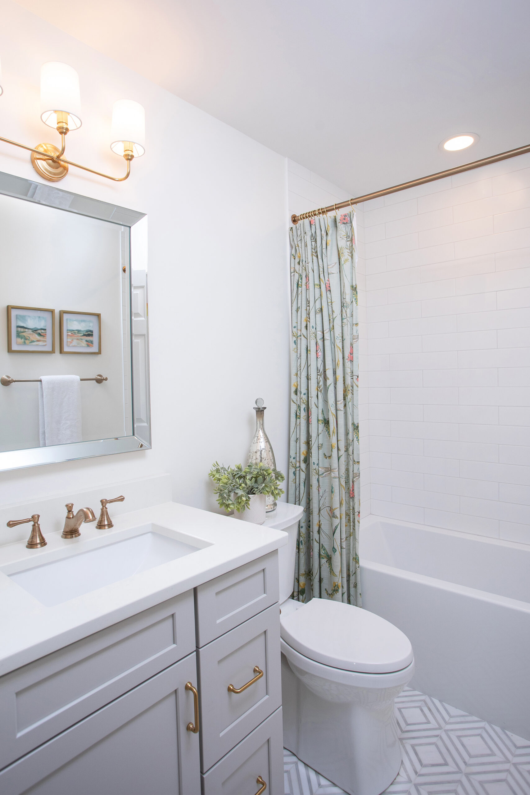 Hall Bathroom Makeover